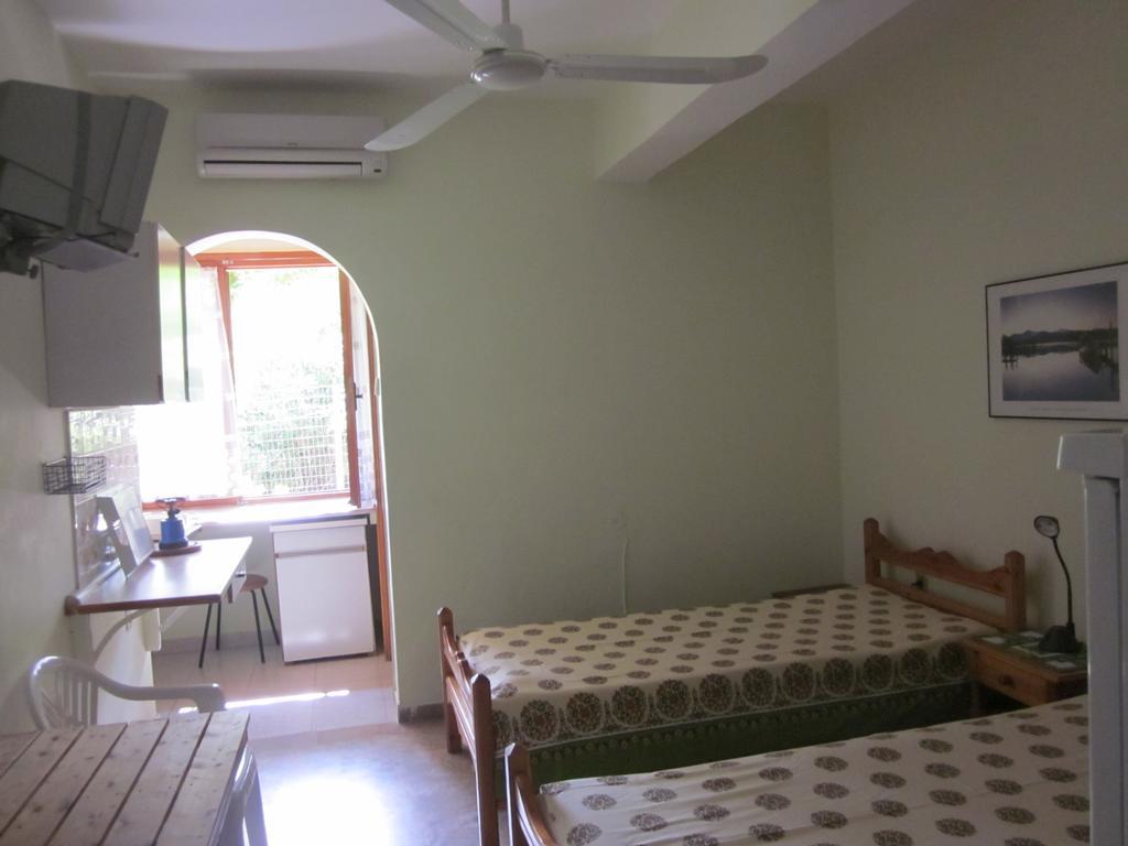 Tina Rooms Gialtra Quarto foto